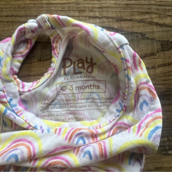 Little Sleepies Bamboo Viscose Pastel Rainbow Bubble Romper Girls 0-3 Months - Picture 3 of 4